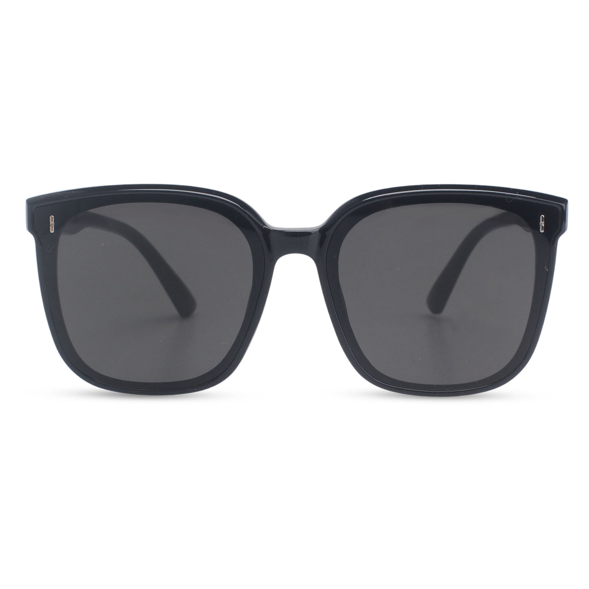 Oversized black square sunglasses