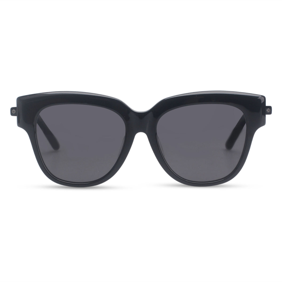 Cat-eye black bold sunglasses