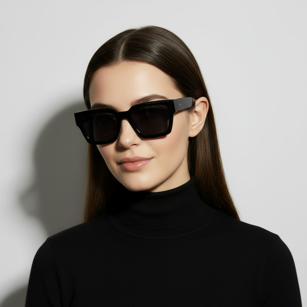 Rectangular bold tortoise sunglasses